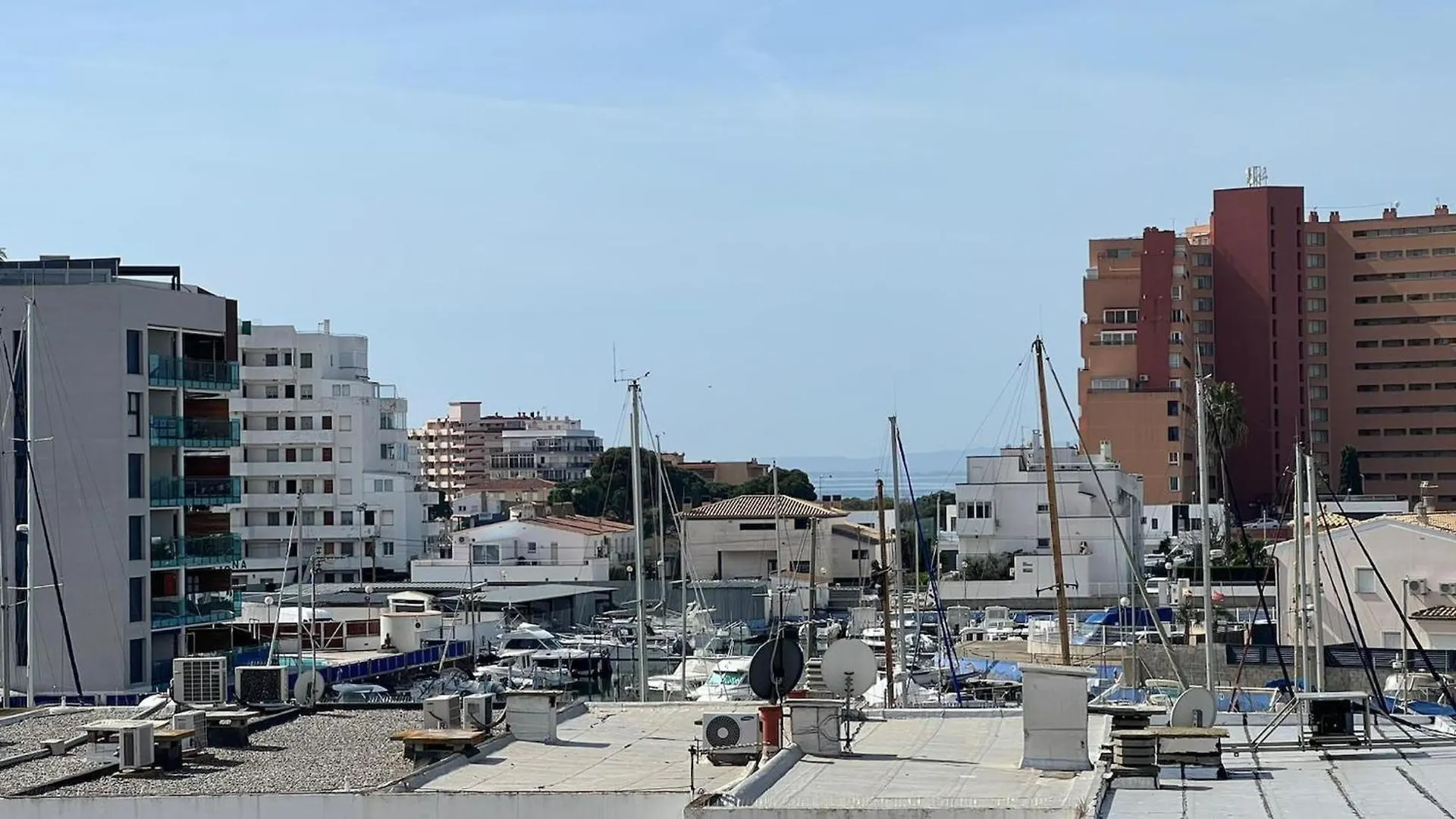 Apartamento Acogedor Con Piscina En Santa Margarita Roses 0*,