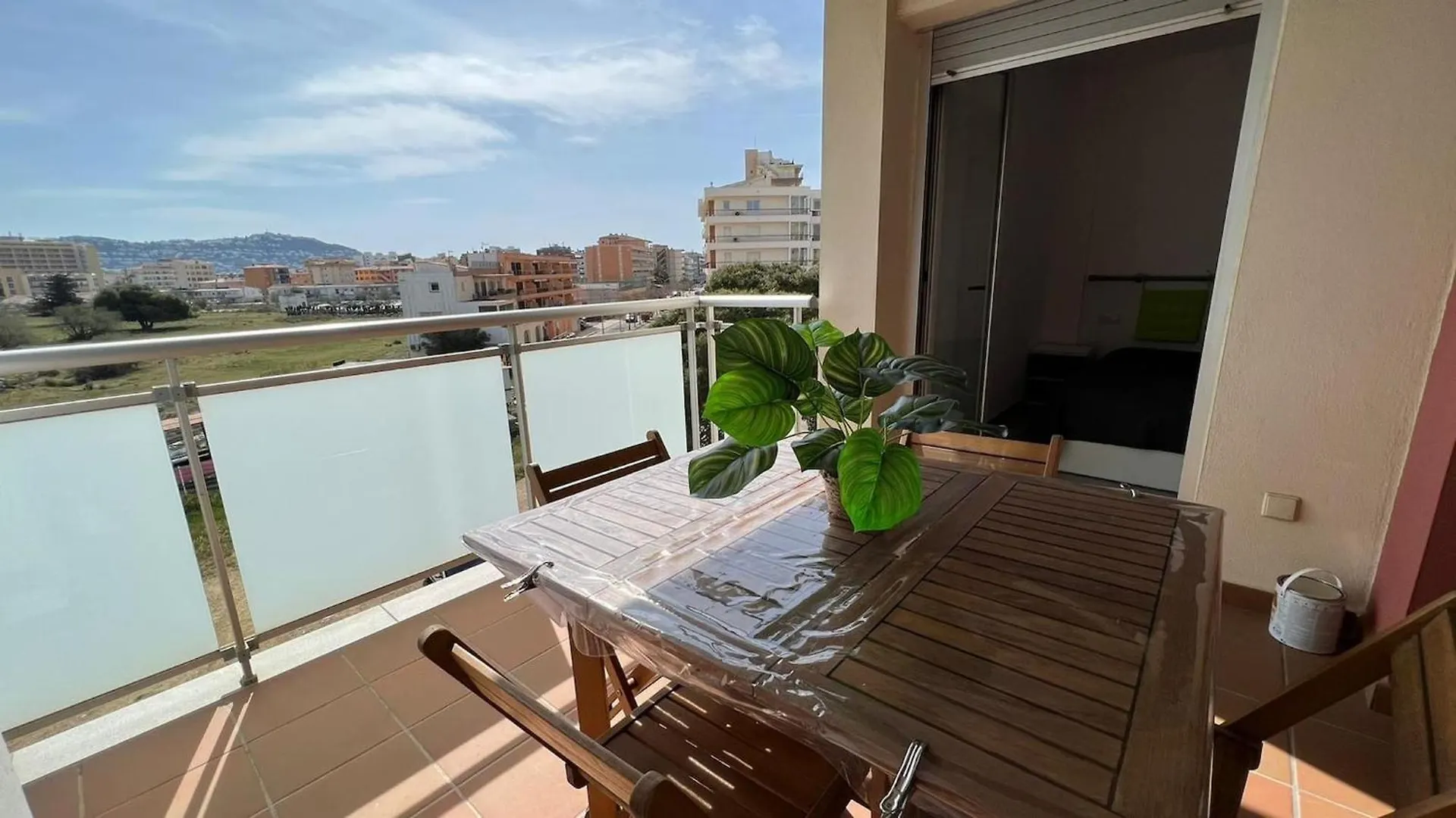 Apartamento Acogedor Con Piscina En Santa Margarita Roses